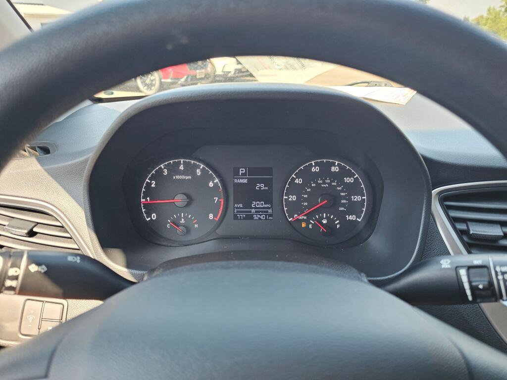 Used 2018 Hyundai Accent SE FWD image 27