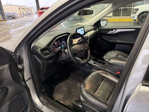 Used 2022 Ford Escape SEL image 20