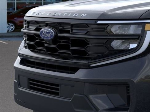 New 2026 Ford Expedition Active RWD image 17