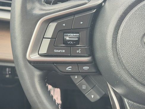 Used 2021 Subaru Outback Touring AWD/4WD image 18