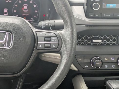 Used 2024 Honda Accord EX image 14