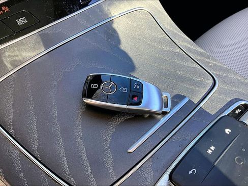 Certified 2023 Mercedes-Benz E 350 4MATIC Sedan image 10