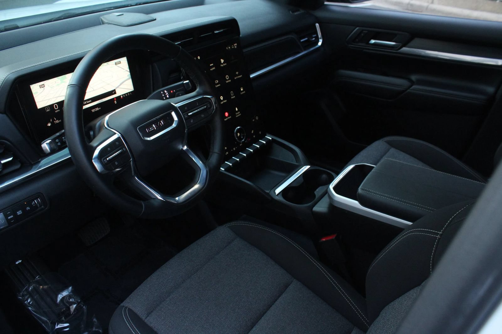 Used 2026 GMC Terrain Elevation FWD image 13