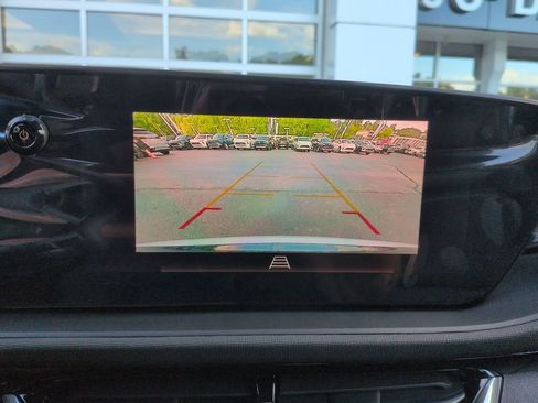 New 2026 Buick Envista Sport Touring w/ Convenience I Package FWD image 11