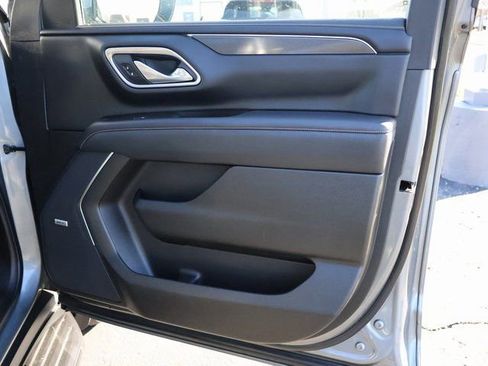 Used 2021 GMC Yukon AT4 w/ Technology Package image 11