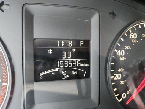 Used 2011 Volkswagen Jetta S image 12