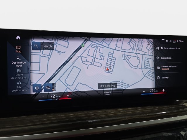 Used 2023 BMW X7 xDrive40i AWD/4WD image 21