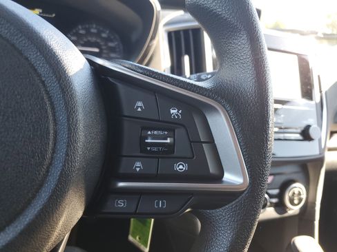 Certified 2023 Subaru Crosstrek 2.0i image 18