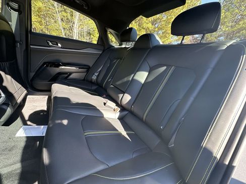 New 2026 Kia K5 GT image 25