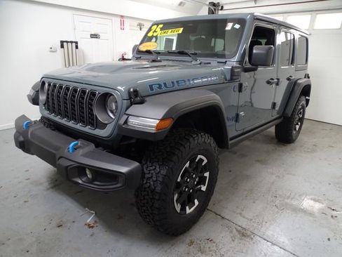 Certified 2025 Jeep Wrangler Unlimited Rubicon 4xe image 15
