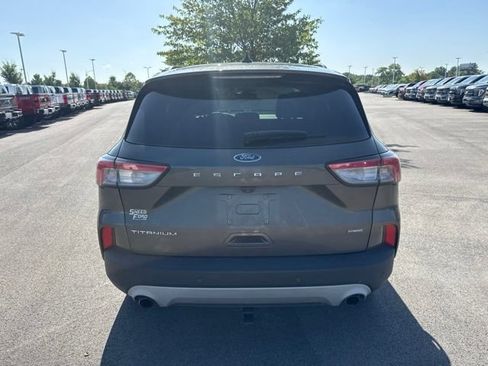 Used 2020 Ford Escape Titanium FWD image 5