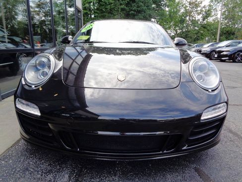 Used 2011 Porsche 911 Carrera GTS RWD image 2