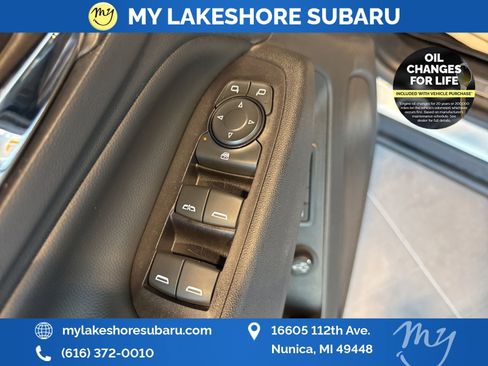 Used 2019 Chevrolet Equinox Premier image 12