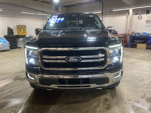 Used 2024 Ford F150 Lariat w/ Tow/Haul Package image 2