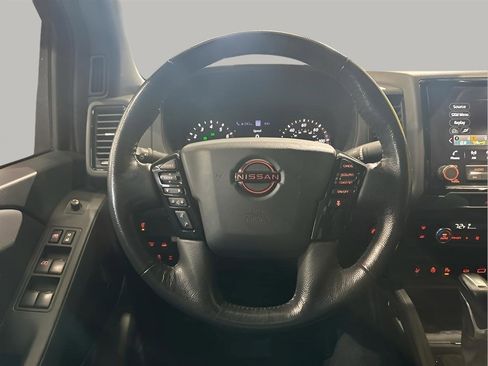 Used 2022 Nissan Frontier PRO-4X w/ Pro-4X Premium Package AWD/4WD image 17