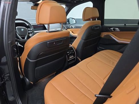 Used 2020 BMW X5 xDrive40i w/ Executive Package image 48