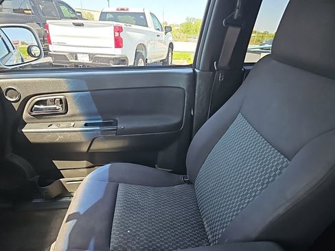 Used 2012 Chevrolet Colorado LT image 16