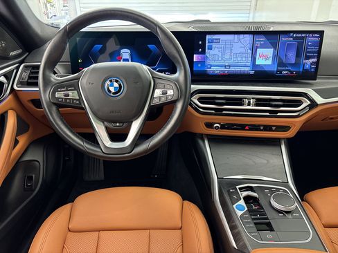Used 2023 BMW i4 eDrive40 w/ Premium Package image 29