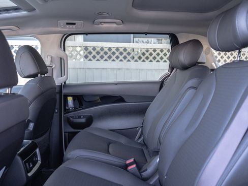 New 2026 Kia Carnival SX Prestige FWD image 28