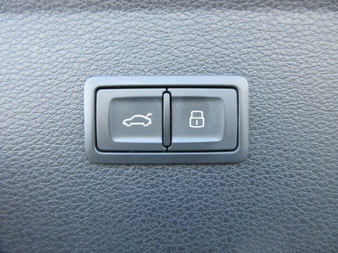 Used 2023 Audi SQ5 Premium Plus image 55