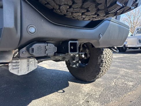 Used 2025 Ford Bronco Raptor image 16