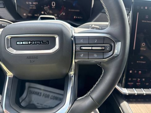 Used 2024 GMC Acadia Denali w/ Super Cruise Package AWD/4WD image 29