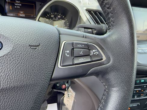 Certified 2018 Ford Escape SEL AWD/4WD image 24