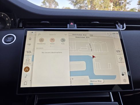 New 2026 Land Rover Range Rover Evoque S image 15