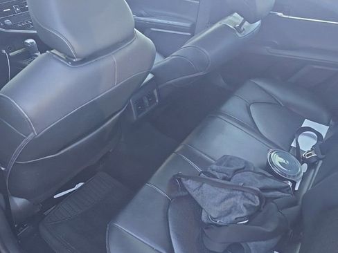 Used 2021 Toyota Camry XSE image 13