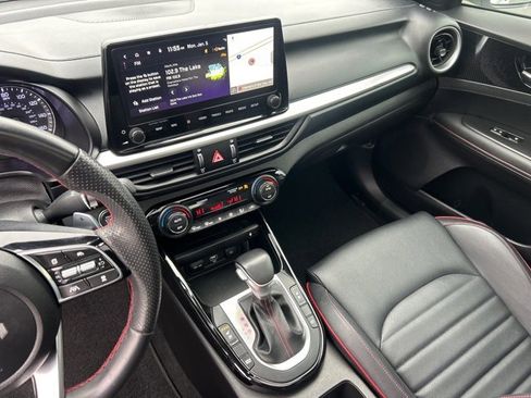 Used 2023 Kia Forte GT w/ GT2 Package image 27