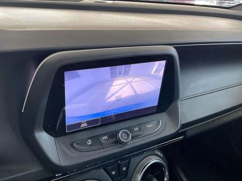 Used 2022 Chevrolet Camaro LT w/ RS Package image 11