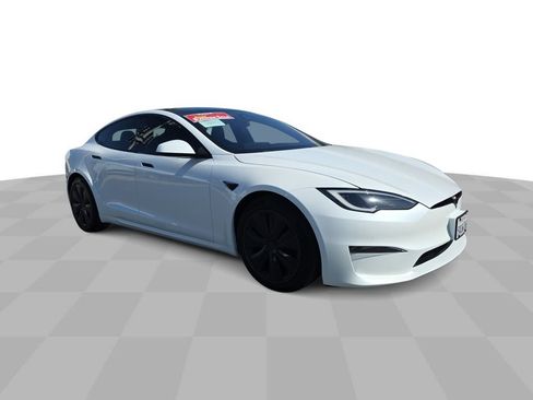 Used 2022 Tesla Model S Standard Range AWD/4WD image 2