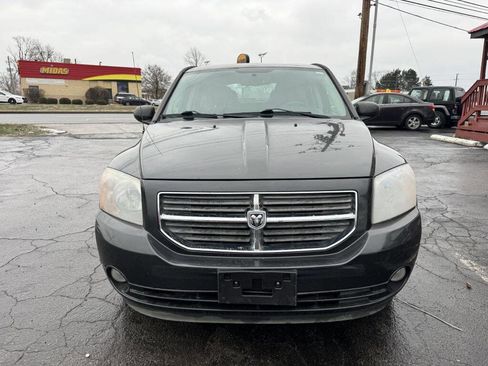 Used 2011 Dodge Caliber Mainstreet image 2