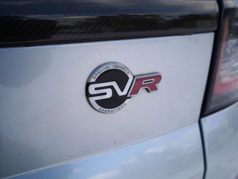 Used 2019 Land Rover Range Rover Sport SVR image 28