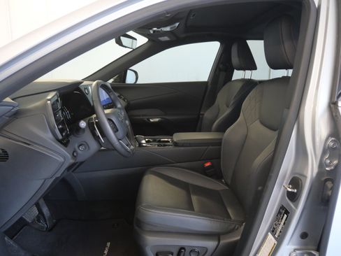 Used 2023 Lexus RX 350 Premium image 9