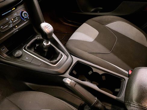 Certified 2018 Ford Focus ST FWD image 16