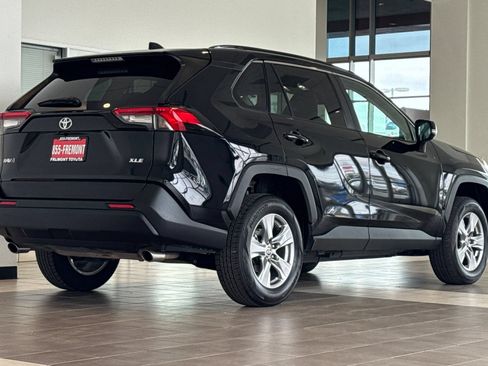 Certified 2024 Toyota RAV4 XLE FWD image 4