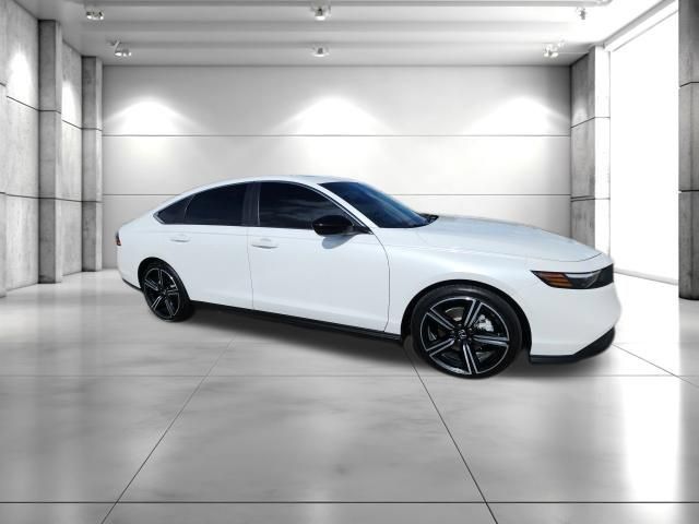 Used 2023 Honda Accord Sport image 12