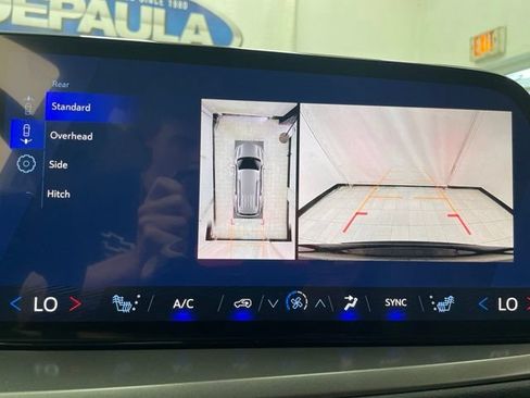 New 2026 Chevrolet Traverse LT w/ Driver Confidence Package AWD/4WD image 5