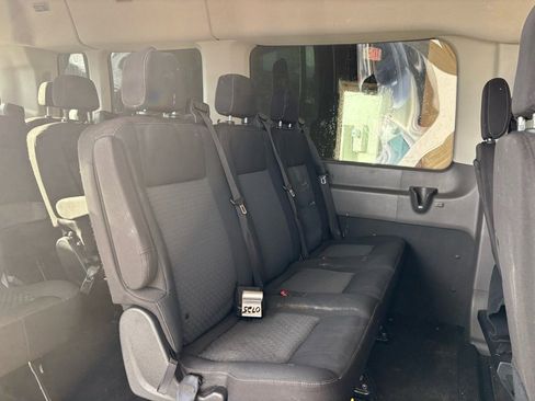 Used 2021 Ford Transit 350 XLT image 22