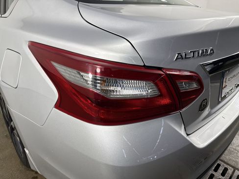 Used 2018 Nissan Altima 2.5 SV w/ 2.5 SV Technology Package image 31