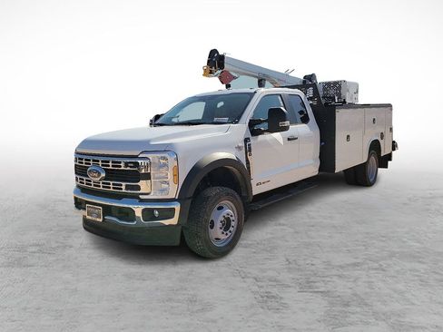 New 2024 Ford F550 4x4 SuperCab Super Duty image 4