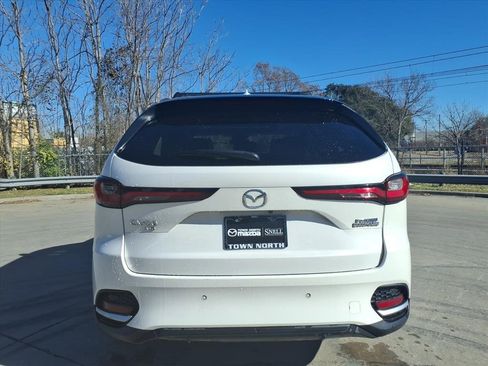 Used 2025 MAZDA CX-70 Plug-In Hybrid w/ Premium Pkg image 4