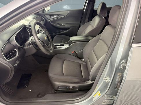 Used 2024 Chevrolet Malibu LT FWD image 5