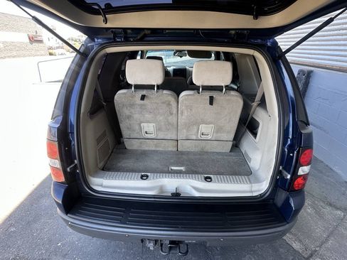 Used 2006 Ford Explorer XLT RWD image 13
