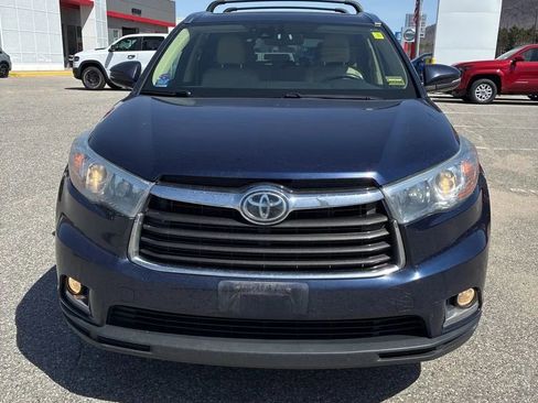 Used 2016 Toyota Highlander Limited Platinum AWD/4WD image 14