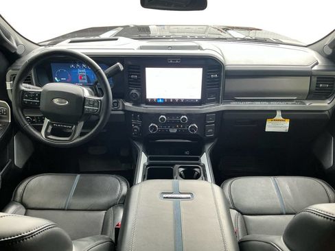 Certified 2026 Ford F250 Platinum AWD/4WD image 17