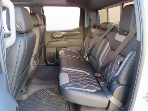 New 2025 Chevrolet Silverado 1500 RST AWD/4WD image 31