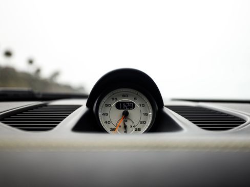 Used 2019 Porsche 911 GT3 RS image 30