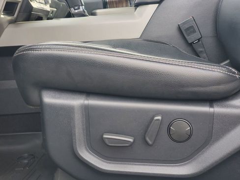 Used 2020 Ford F150 Lariat w/ Equipment Group 502A Luxury image 17